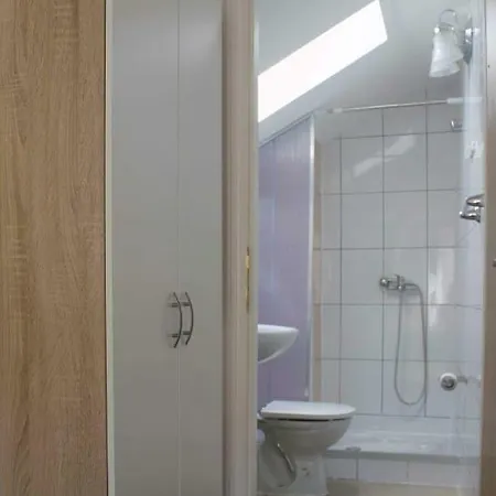 Cute & Cozy Old Stone House Holiday home *